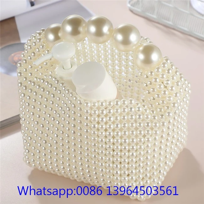 Mála Clutch Pearl lámhdhéanta