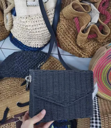 Mála Crossbody Páipéar Fráma Iarainn Láimhe Uigí