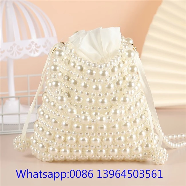 Mála láimhe Faux Pearl Do Mhná
