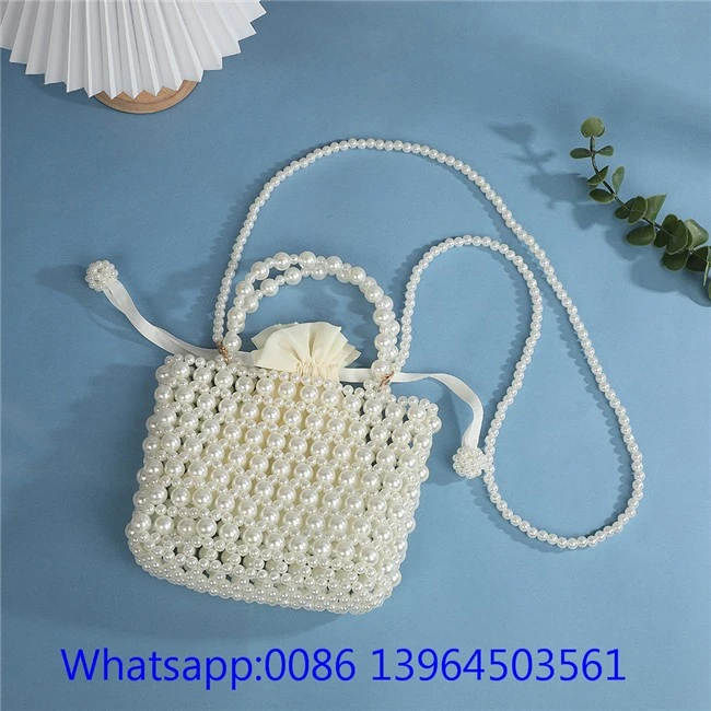 Mála Beaded Pearl Crossbody