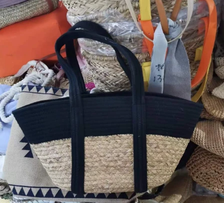 175 175