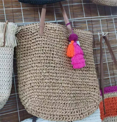 Mála Mná Handwoven Le Liathróidí ildaite