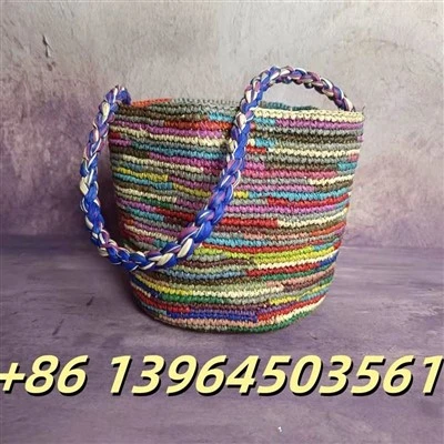 Mála mná raffia fíor