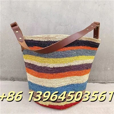 Busket Woman ildaite Raffia